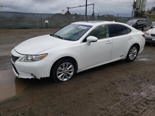 LEXUS ES 300H 2015 with VIN JTHBW1GG0F2083103 - Photo from auction