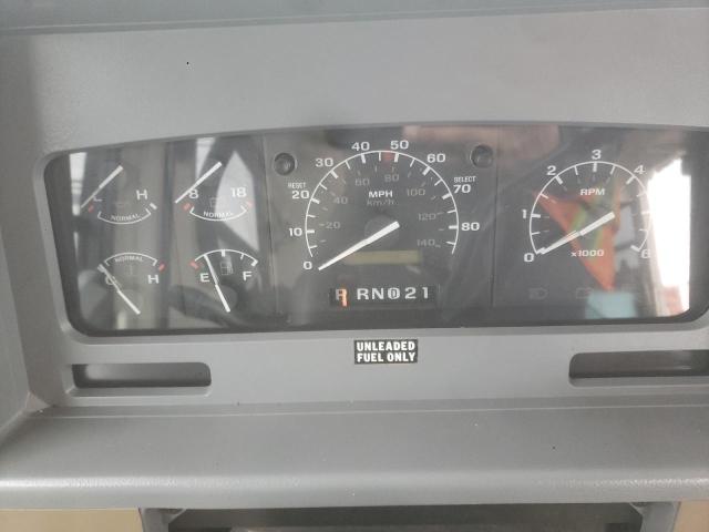Photo 8 from auction – 1997 WINNEBAGO VECTRA with VIN 3FCMF53G4VJA15323