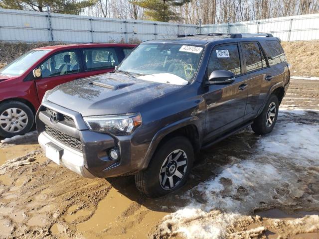 TOYOTA 4RUNNER SR 2018 with VIN JTEBU5JR4J5592445 - Photo from auction