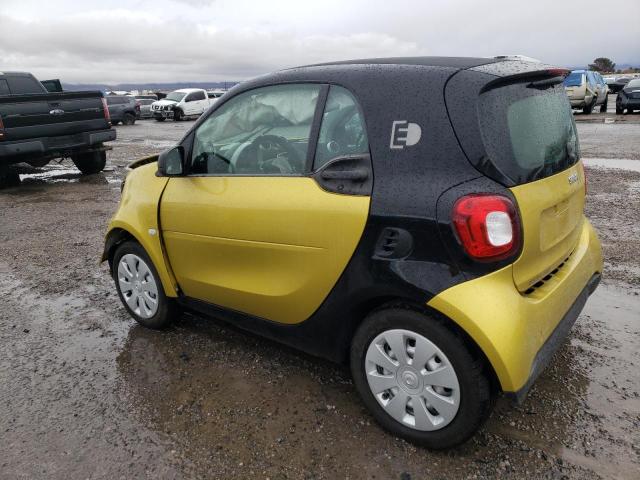 Photo 2 from auction – 2017 SMART FORTWO with VIN WMEFJ9BA1HK229175