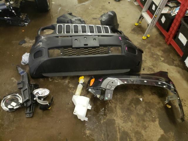 Photo 13 from auction – 2017 JEEP RENEGADE S with VIN ZACCJBAB6HPG18757