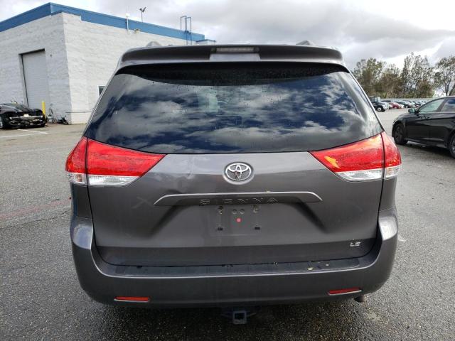 Photo 6 from auction – 2014 TOYOTA SIENNA LE with VIN 5TDKK3DC0ES468808