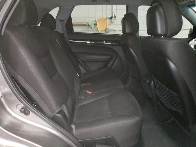Photo 11 from auction – 2014 KIA SORENTO LX with VIN 5XYKTCA68EG486627