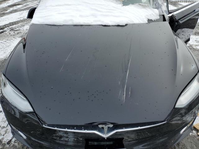 Photo 11 from auction – 2018 TESLA MODEL X with VIN 5YJXCAE20JF120115