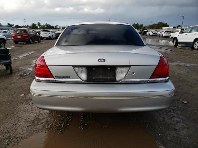 Photo 6 from auction – 2004 FORD CROWN VICT with VIN 2FAFP71W54X171082