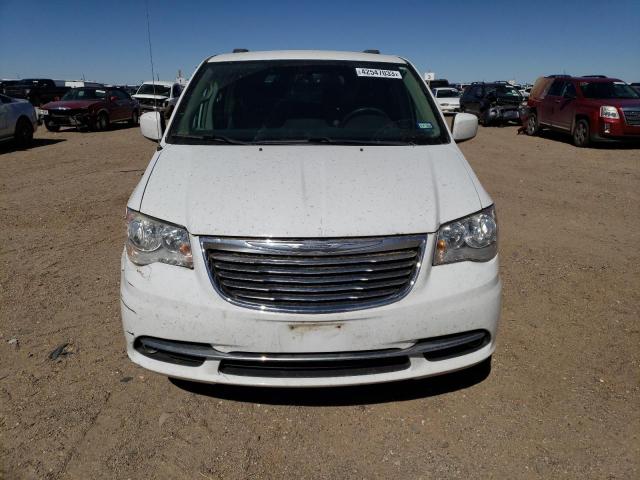 Photo 5 from auction – 2016 CHRYSLER TOWN & COU with VIN 2C4RC1BG9GR267975