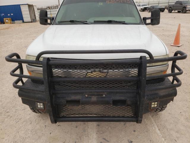 Photo 11 from auction – 2002 CHEVROLET SILVERADO with VIN 1GCHC29U12E101226