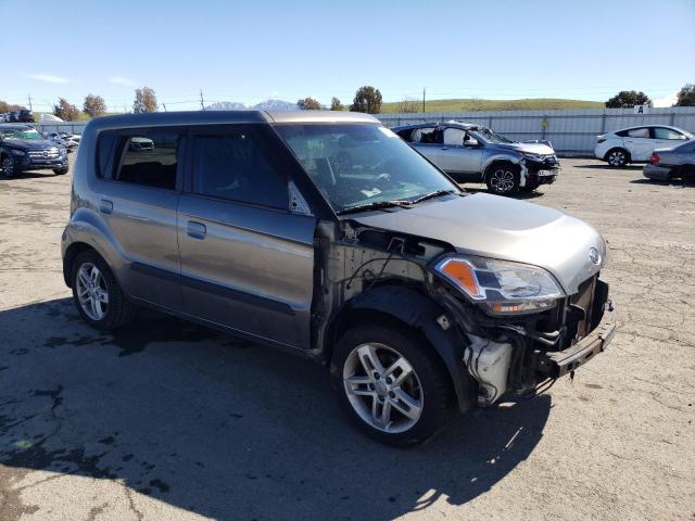 Photo 4 from auction – 2010 KIA SOUL + with VIN KNDJT2A29A7102929
