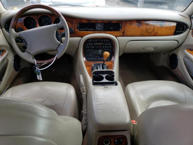 Photo 8 from auction – 2000 JAGUAR VANDENPLAS with VIN SAJDA24C4YLF02863