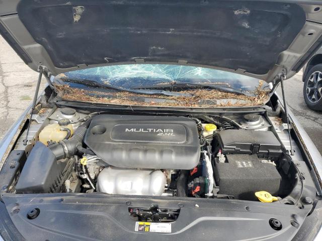 Photo 11 from auction – 2015 CHRYSLER 200 LIMITE with VIN 1C3CCCABXFN648144