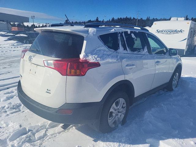 Photo 3 from auction – 2015 TOYOTA RAV4 LE with VIN 2T3BFREVXFW259101
