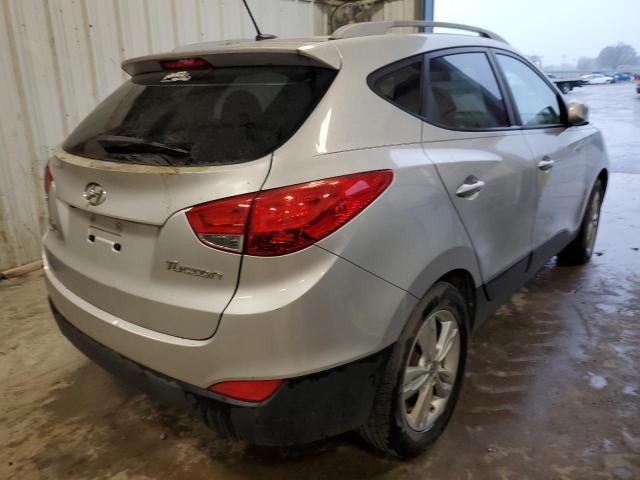 Photo 3 from auction – 2011 HYUNDAI TUCSON GLS with VIN KM8JU3AC2BU198526