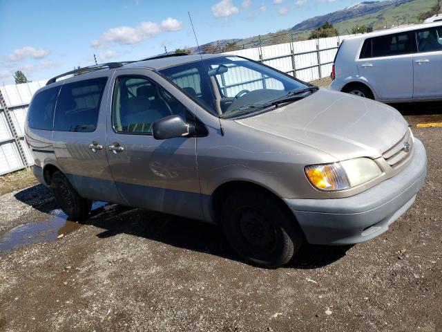 Photo 4 from auction – 2002 TOYOTA SIENNA CE with VIN 4T3ZF19CX2U487182