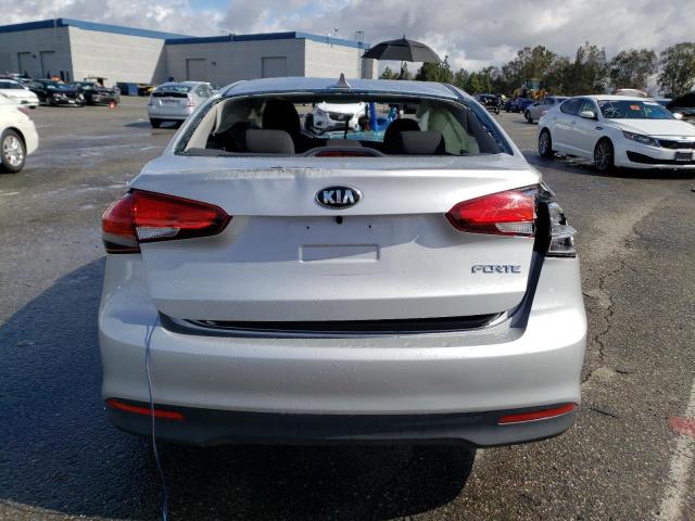 Photo 6 from auction – 2017 KIA FORTE LX with VIN 3KPFK4A71HE138186