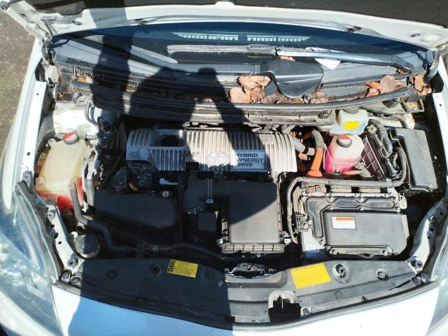 Photo 11 from auction – 2014 TOYOTA PRIUS with VIN JTDKN3DU6E1821095