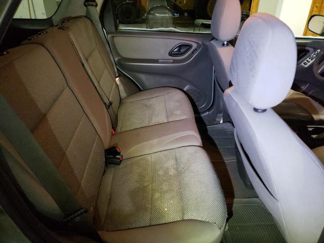 Photo 11 from auction – 2005 FORD ESCAPE XLT with VIN 1FMYU03165KA92539