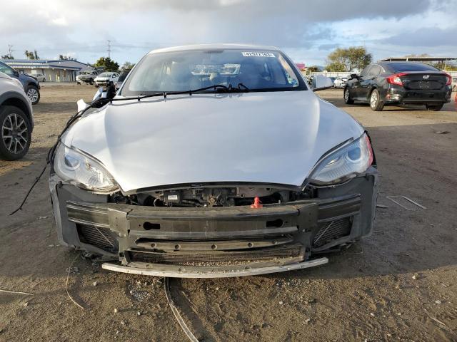 Photo 5 from auction – 2013 TESLA MODEL S with VIN 5YJSA1DN5DFP08611