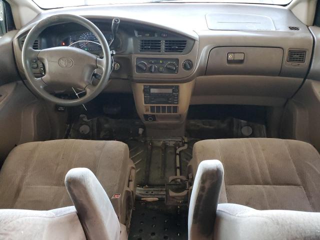 Photo 8 from auction – 2001 TOYOTA SIENNA CE with VIN 4T3ZF19C61U323183