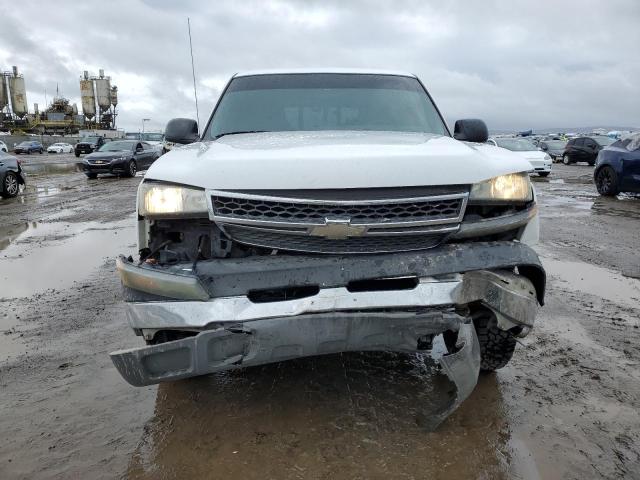 Photo 5 from auction – 2005 CHEVROLET SILVERADO with VIN 1GCHC29U15E254824