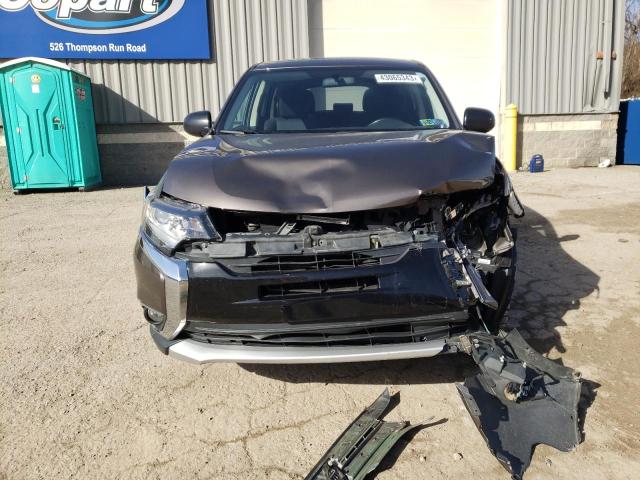 Photo 5 from auction – 2017 MITSUBISHI OUTLANDER with VIN JA4AZ2A30HZ024640