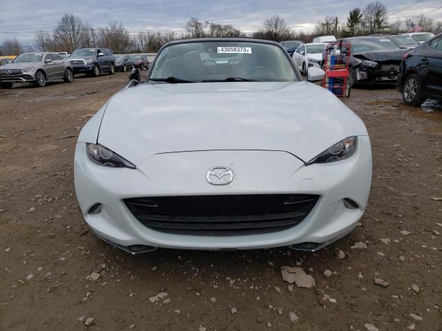 Photo 5 from auction – 2017 MAZDA MX-5 MIATA with VIN JM1NDAD72H0125133