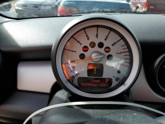 Photo 9 from auction – 2009 MINI COOPER with VIN WMWMF335X9TW71130