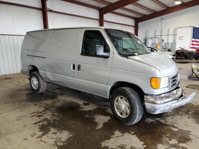 Photo 4 from auction – 2004 FORD ECONOLINE with VIN 1FTNE24W04HA13842