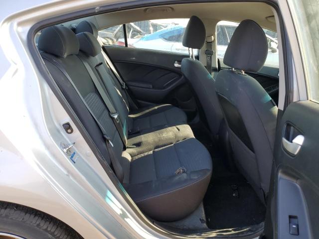 Photo 10 from auction – 2018 KIA FORTE LX with VIN 3KPFL4A77JE166707