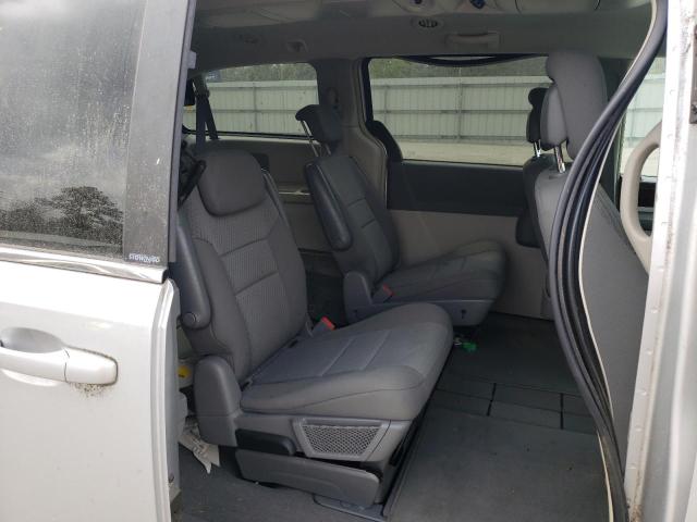 Photo 11 from auction – 2010 CHRYSLER TOWN & COU with VIN 2A4RR5D18AR373625