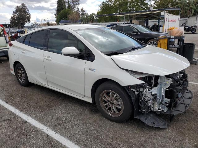 Photo 4 from auction – 2017 TOYOTA PRIUS PRIM with VIN JTDKARFP6H3023534