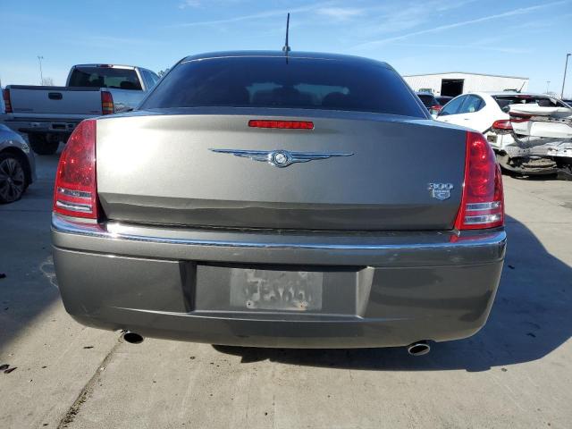 Photo 6 from auction – 2008 CHRYSLER 300C with VIN 2C3KA63H58H135464
