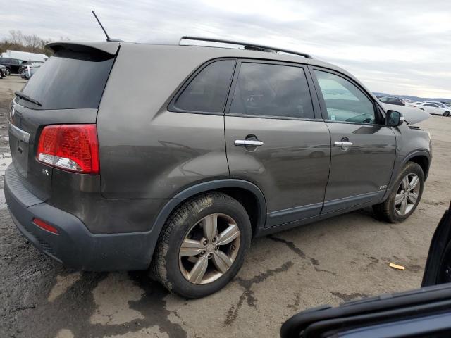Photo 3 from auction – 2012 KIA SORENTO EX with VIN 5XYKUCA62CG302017