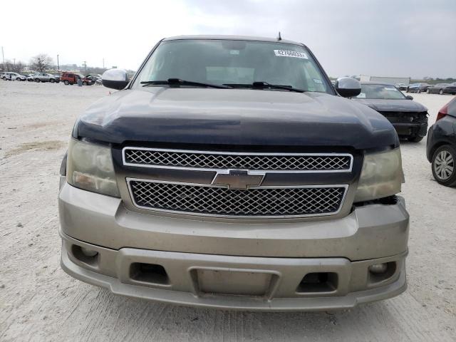 Photo 5 from auction – 2011 CHEVROLET SUBURBAN C with VIN 1GNSCKE05BR206330
