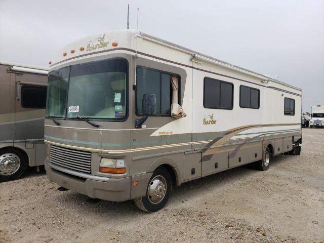 Photo 2 from auction – 2001 FORD MOTORHOME with VIN 3FCNF53S0YJA04574
