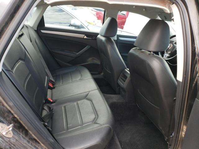 Photo 10 from auction – 2015 VOLKSWAGEN PASSAT S with VIN 1VWAT7A38FC096073