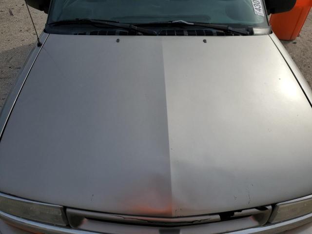 Photo 11 from auction – 2001 CHEVROLET BLAZER with VIN 1GNDT13W112116898