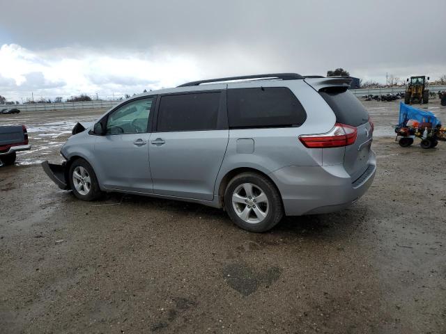 Photo 2 from auction – 2015 TOYOTA SIENNA LE with VIN 5TDKK3DC6FS533212