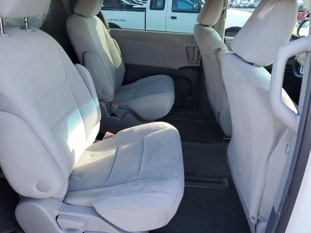 Photo 11 from auction – 2017 TOYOTA SIENNA with VIN 5TDZZ3DC5HS780427