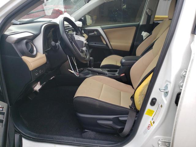 Photo 7 from auction – 2017 TOYOTA RAV4 XLE with VIN JTMWFREV2HD102857