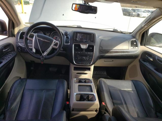 Photo 8 from auction – 2014 CHRYSLER TOWN & COU with VIN 2C4RC1CG9ER460557