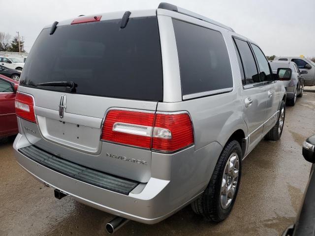 Photo 3 from auction – 2010 LINCOLN NAVIGATOR with VIN 5LMJJ2J51AEJ01374