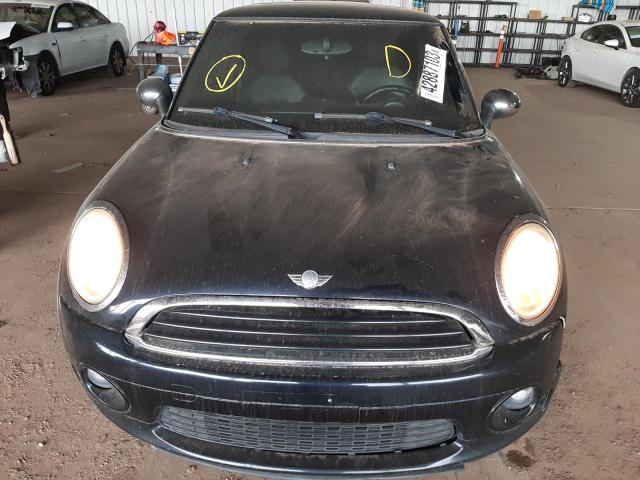 Photo 5 from auction – 2009 MINI COOPER with VIN WMWMF33569TU71023