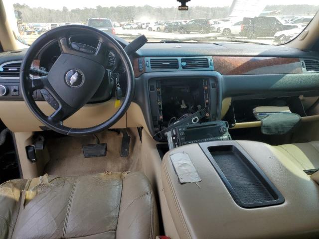 Photo 8 from auction – 2008 CHEVROLET SUBURBAN C with VIN 1GNFC16028R130052