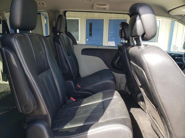 Photo 11 from auction – 2014 CHRYSLER TOWN & COU with VIN 2C4RC1CG9ER460557