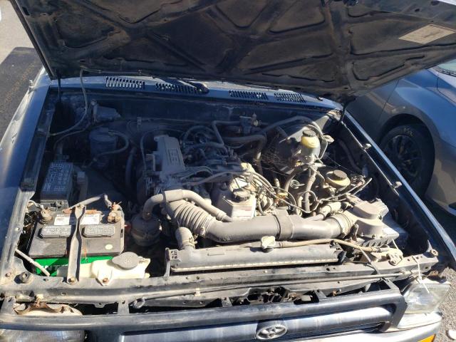 Photo 11 from auction – 1993 TOYOTA PICKUP with VIN 4TARN81A6PZ112382