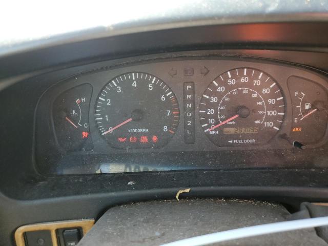 Photo 9 from auction – 2000 TOYOTA SIENNA LE with VIN 4T3ZF13C4YU277338