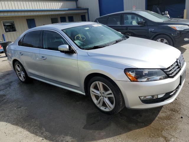 Photo 4 from auction – 2014 VOLKSWAGEN PASSAT SEL with VIN 1VWCN7A37EC065043