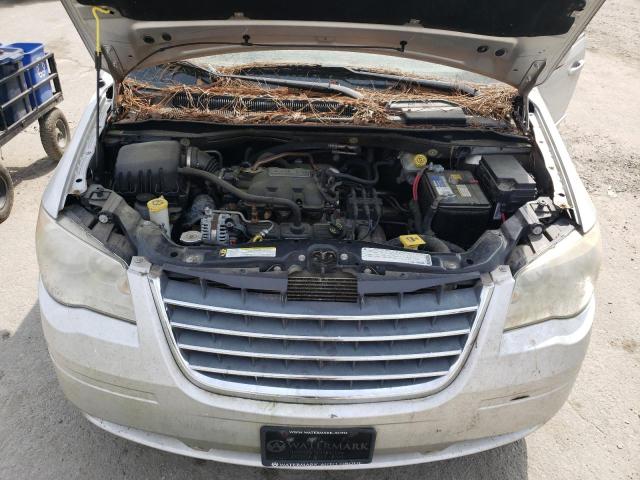 Photo 12 from auction – 2010 CHRYSLER TOWN & COU with VIN 2A4RR5D18AR373625