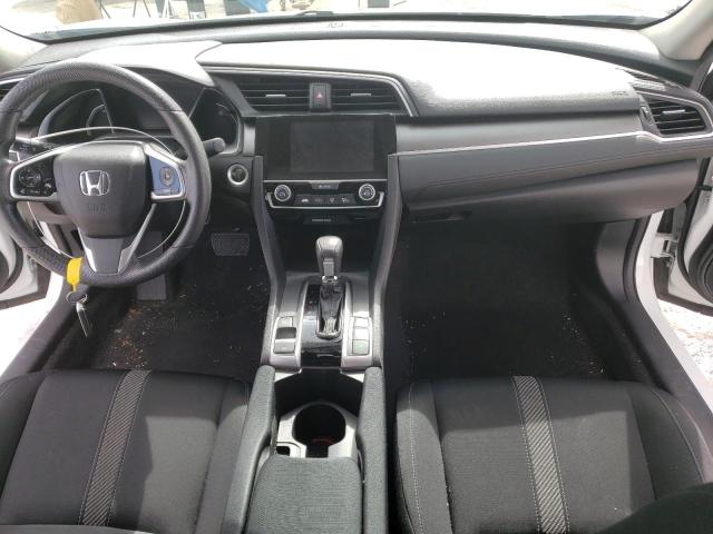 Photo 8 from auction – 2018 HONDA CIVIC EX with VIN 19XFC2F74JE207548