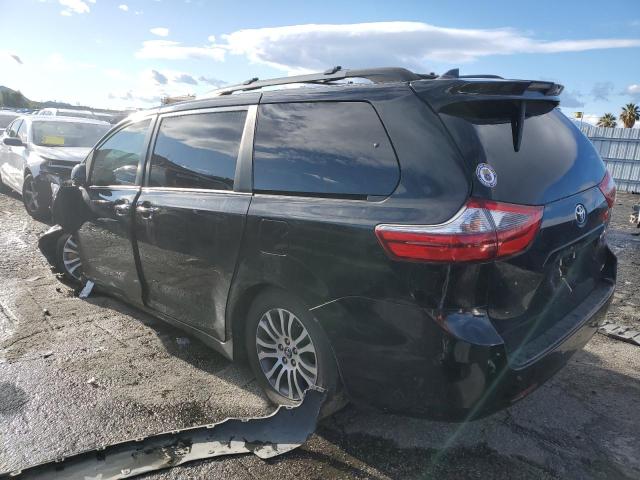 Photo 2 from auction – 2020 TOYOTA SIENNA XLE with VIN 5TDYZ3DC0LS048856